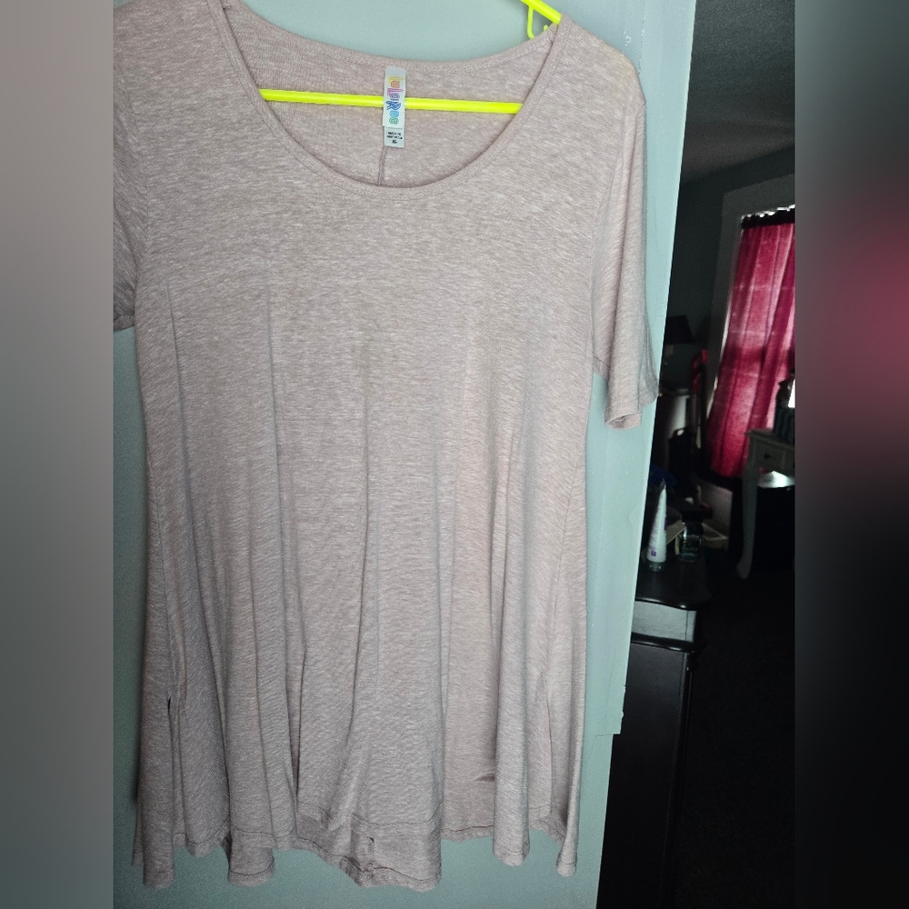 Women's Light Pink Top